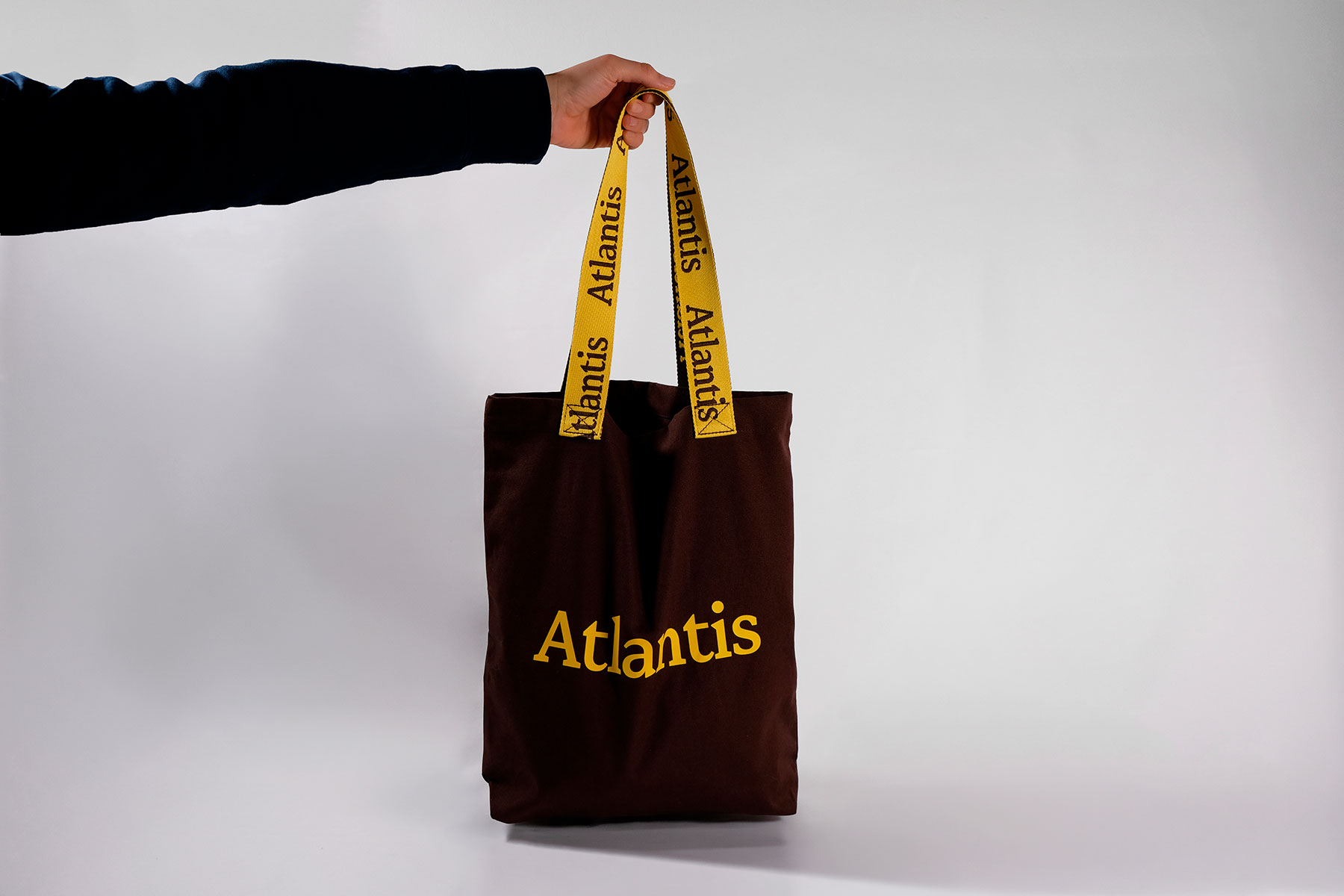 atlantis-shopper-1